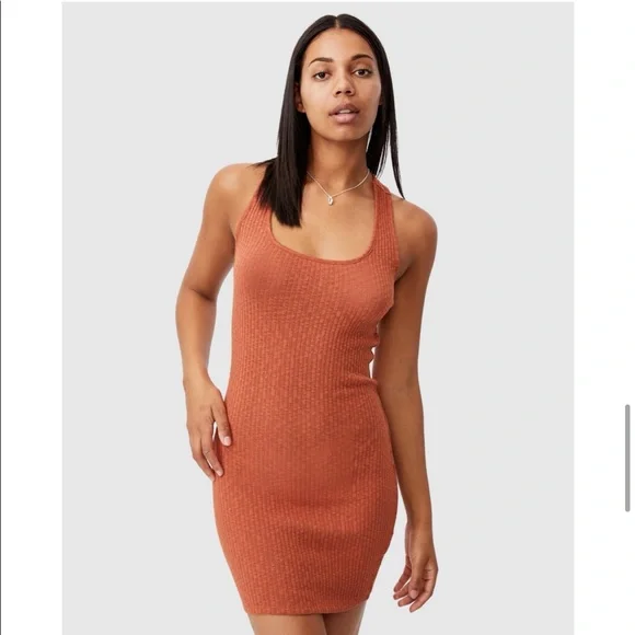 ✨4 items for $15✨ COTTON ON Dress - Picture 1 of 3